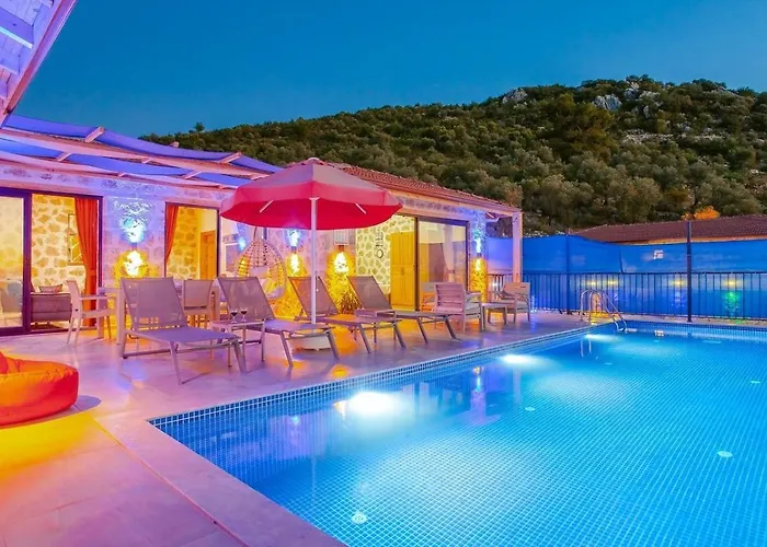 فيلة Uezuemlue 2 Bedroom Secluded With Private Pool Hot Tub كالكان