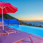 Uezuemlue 2 Bedroom Secluded With Private Pool Hot Tub فيلة *
