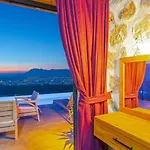Uezuemlue 2 Bedroom Secluded With Private Pool Hot Tub فيلة *
