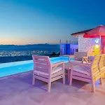 Uezuemlue 2 Bedroom Secluded With Private Pool Hot Tub * كالكان